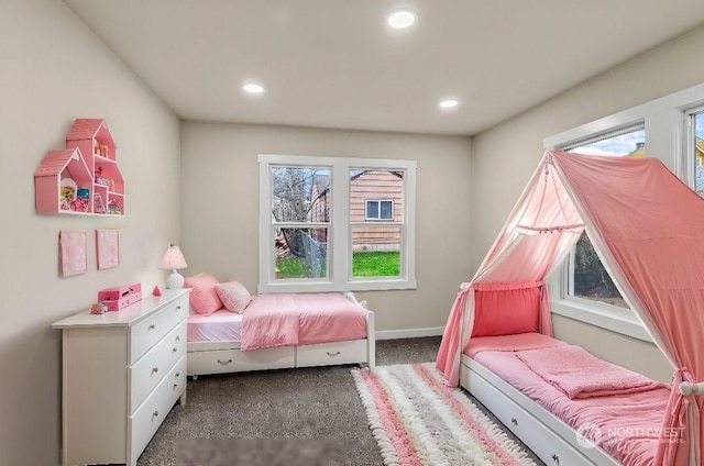 bedroom featuring carpet floors