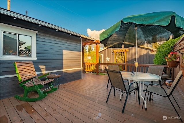 view of wooden deck