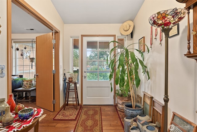 220 California St, Pe Ell, WA 98572 - entrance foyer with wood finished floors