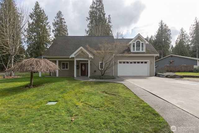 view of front facade featuring a front yard and concrete driveway