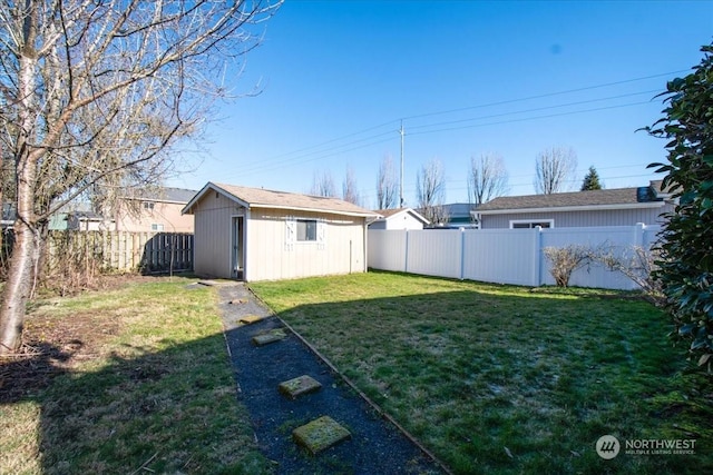 view of yard with a shed