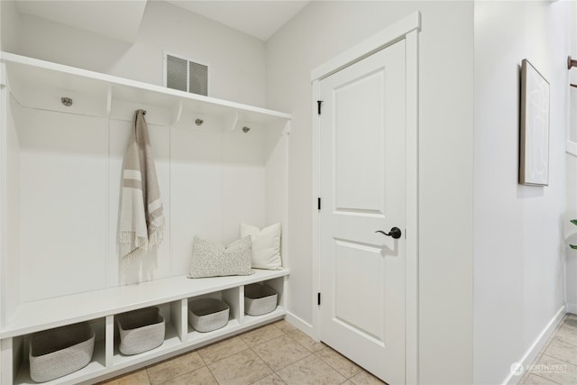 mudroom featuring visible vents and baseboards