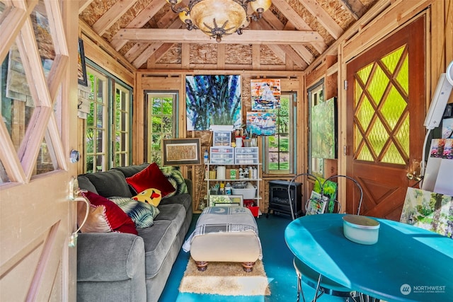 sunroom with vaulted ceiling