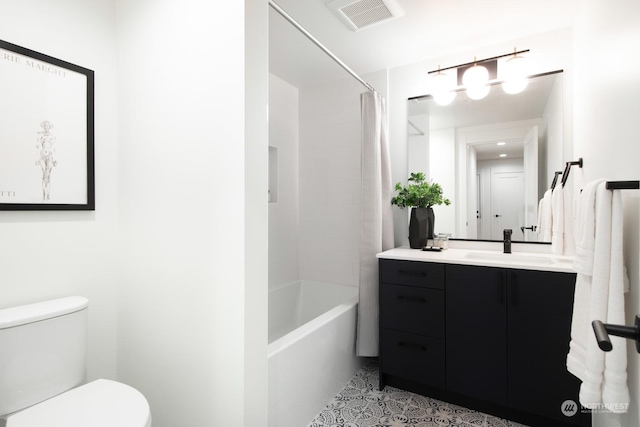 full bathroom with vanity, toilet, and shower / tub combo with curtain