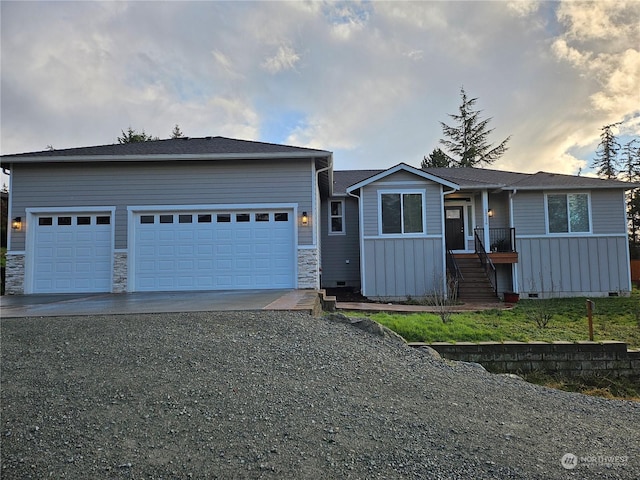 view of front facade with a garage