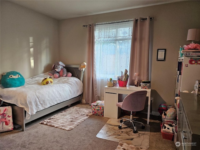 bedroom featuring carpet flooring