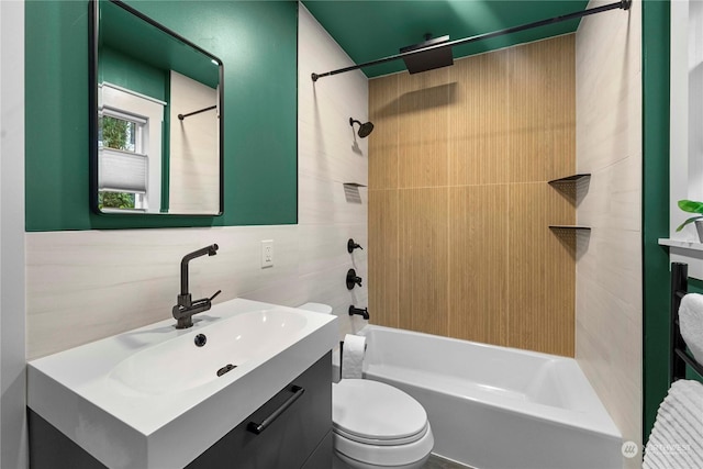 full bathroom with toilet, vanity, and bathtub / shower combination