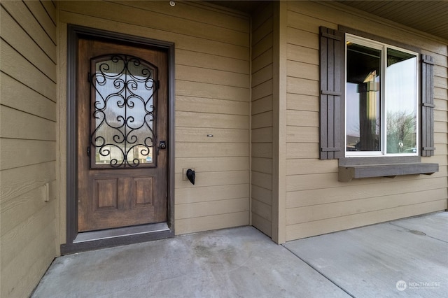 view of entrance to property