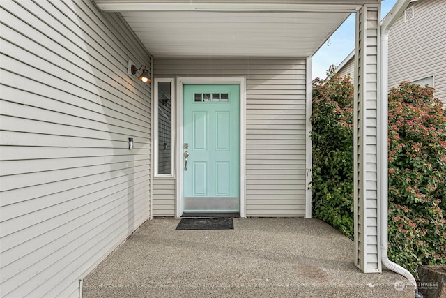 view of property entrance