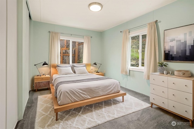 view of carpeted bedroom