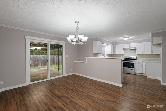 kitchen with pendant lighting, white cabinetry, dark hardwood / wood-style floors, kitchen peninsula, and electric stove