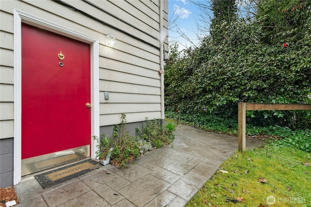 view of property entrance