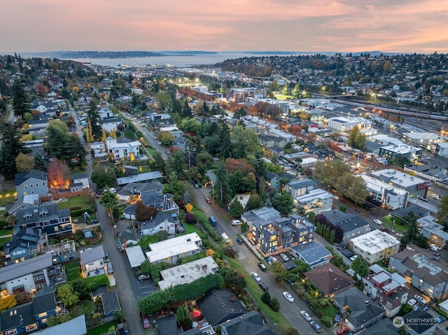 view of aerial view at dusk