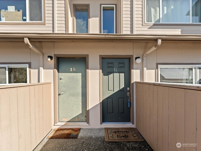 Listing photo 2 for 20906 114th Pl SE Unit 16, Kent WA 98031