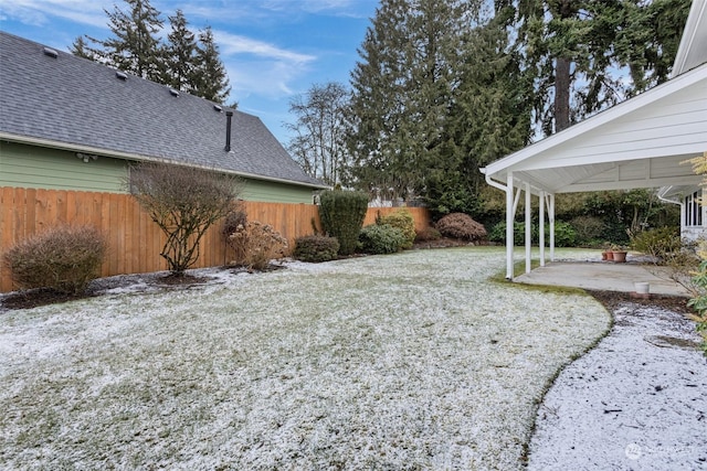 view of yard featuring a patio