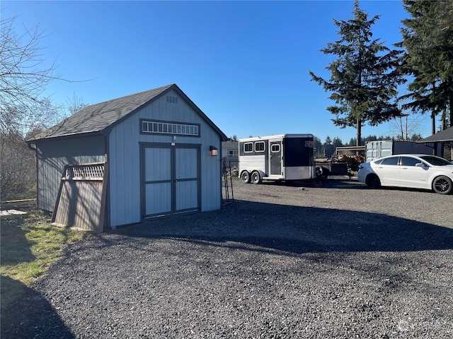 view of outbuilding