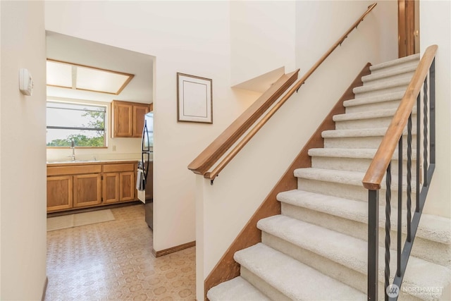 34126 30th Ave SW, Federal Way, WA 98023 - stairway with baseboards