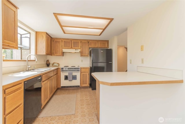 34126 30th Ave SW, Federal Way, WA 98023 - kitchen featuring black appliances, under cabinet range hood, a peninsula, a sink, and light countertops