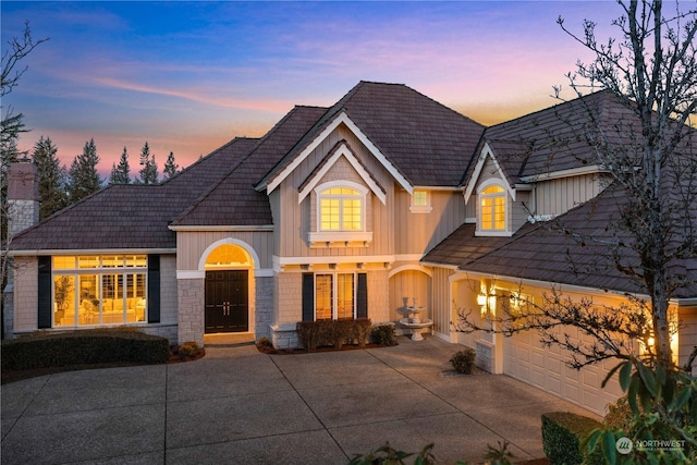 view of front of house featuring a garage