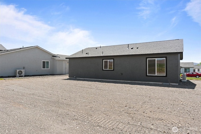 204 Cherry St, Mattawa, WA 99349 - back of property featuring roof with shingles