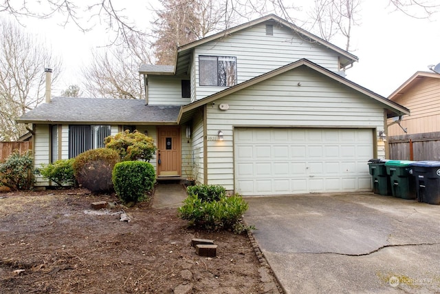 view of front facade featuring a garage