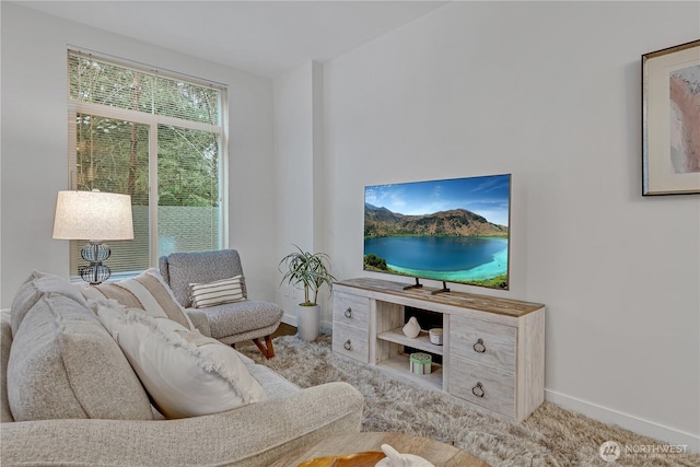 living area with baseboards