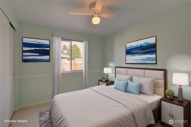 bedroom featuring ceiling fan