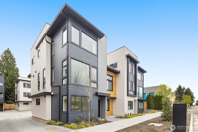 9221D 14th Ave NW, Seattle, WA 98117 - view of modern home