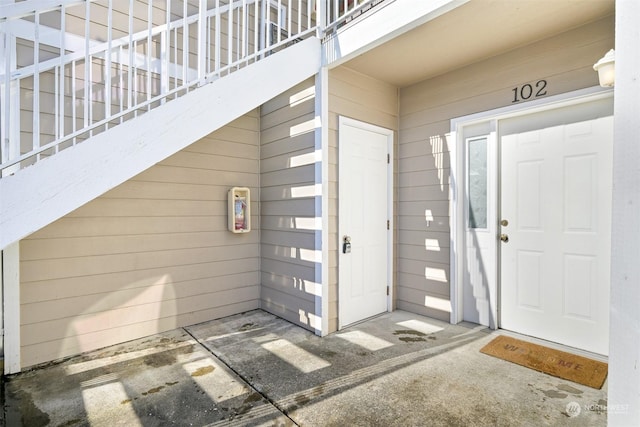 view of entrance to property