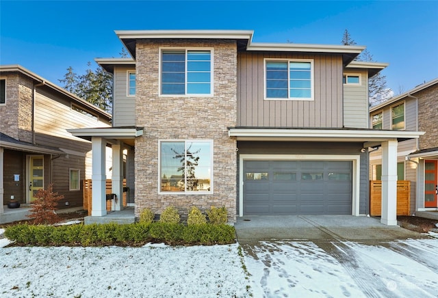 view of front facade with a garage