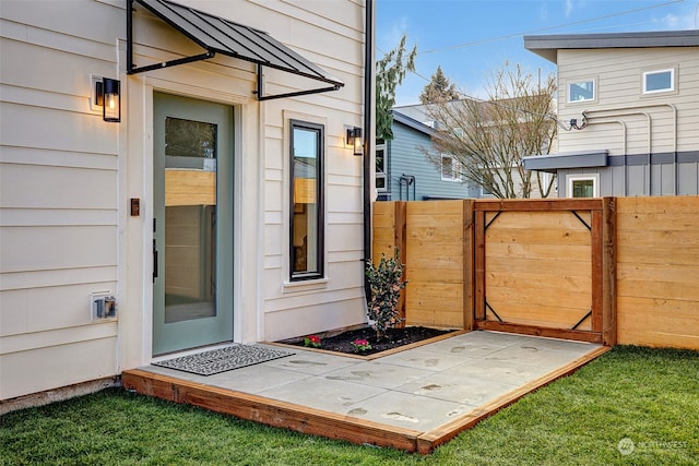 view of property entrance