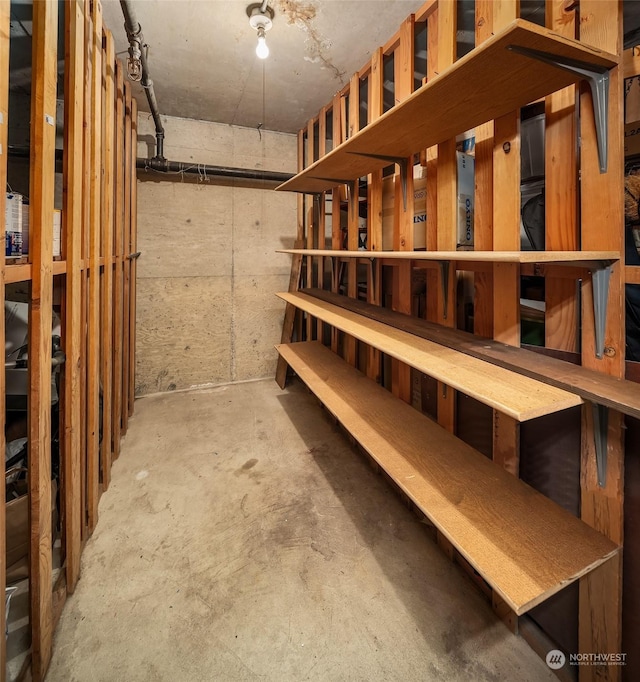 1600 43rd Ave E Unit 204, Seattle, WA 98112 - view of storage room