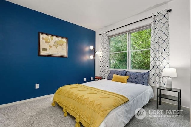 bedroom with carpet flooring