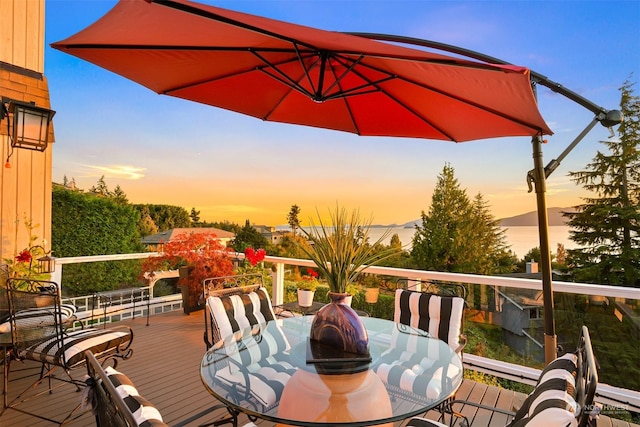 view of deck at dusk