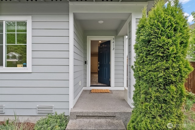 view of property entrance