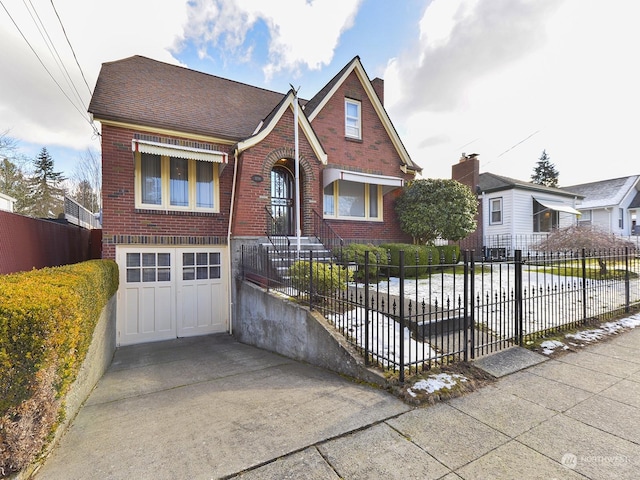 view of front of house featuring a garage