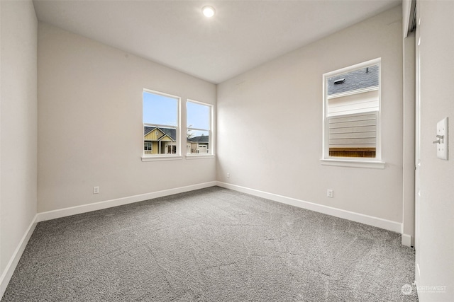 view of carpeted spare room