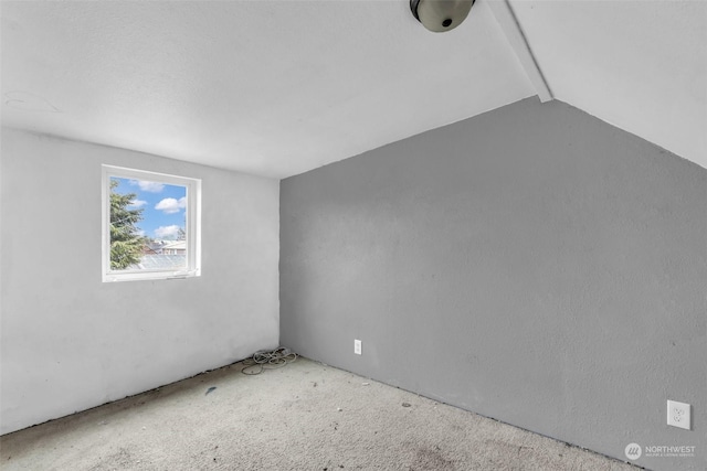 6309 S K St, Tacoma, WA 98408 - empty room with vaulted ceiling