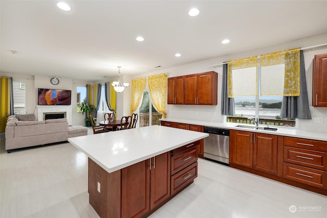 20411 90th Pl S, Kent, WA 98031 - kitchen featuring sink, dishwasher, a center island, decorative light fixtures, and a chandelier