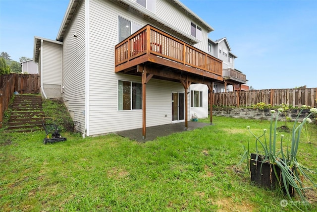 20411 90th Pl S, Kent, WA 98031 - rear view of property with a yard and a deck