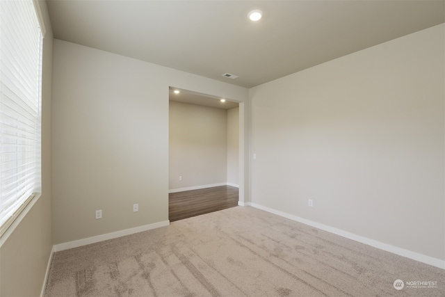 empty room with carpet