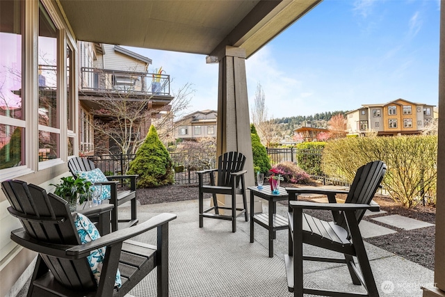 1026 N 41st Pl, Renton, WA 98056 - view of patio / terrace with fence