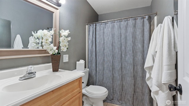 27223 154th Ave SE, Kent, WA 98042 - bathroom with toilet, a textured wall, vanity, and a shower with curtain