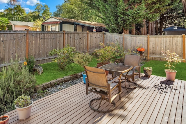 view of wooden deck