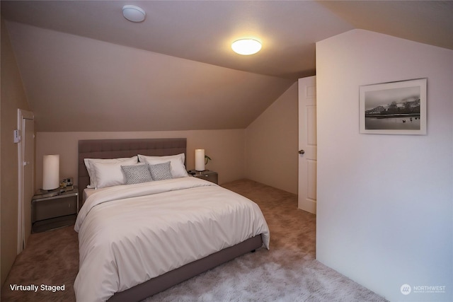 1506 Westport Rd, Aberdeen, WA 98520 - carpeted bedroom featuring lofted ceiling