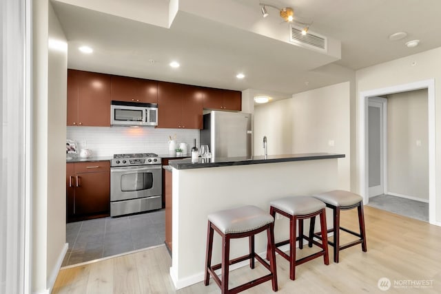 76 Cedar St Unit 808, Seattle, WA 98121 - photo 6