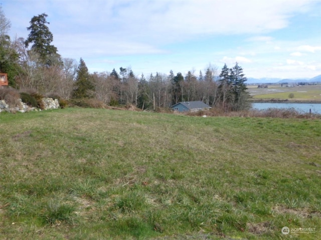 Listing photo 2 for 0 Sahalie Rd, La Conner WA 98257