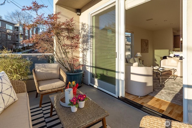 balcony featuring outdoor lounge area