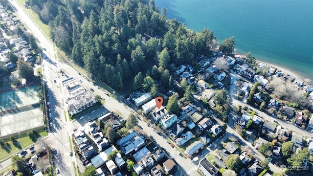 bird's eye view featuring a water view