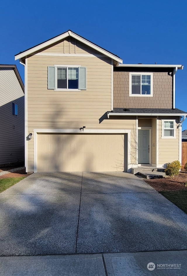 view of front facade featuring a garage